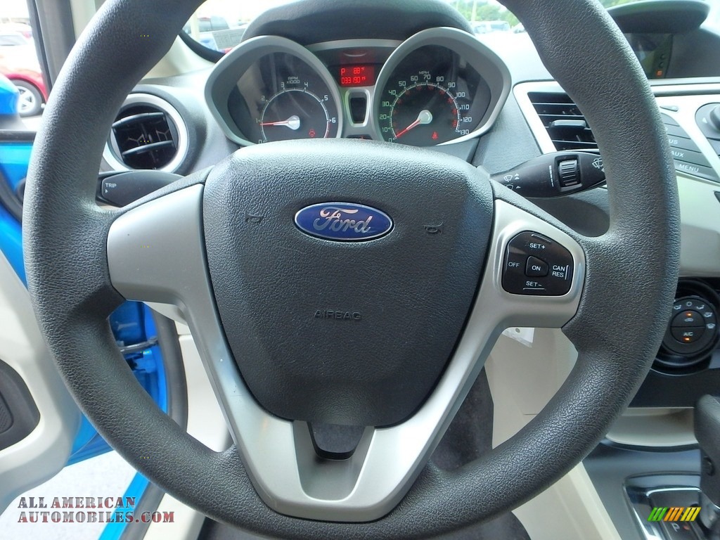 2012 Fiesta SE Hatchback - Blue Candy Metallic / Light Stone/Charcoal Black photo #27