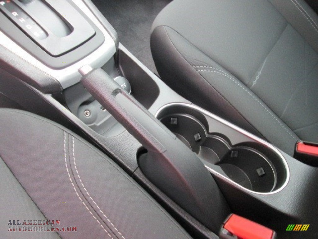 2015 Fiesta SE Sedan - Magnetic Metallic / Charcoal Black photo #21