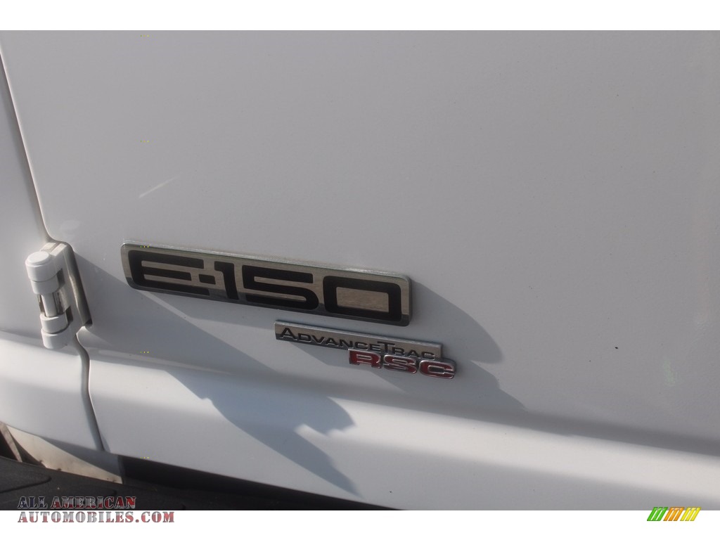 2011 E Series Van E150 Commercial - Oxford White / Medium Flint photo #10