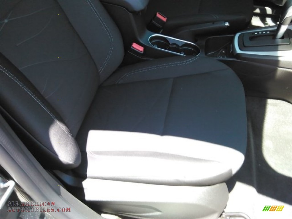 2016 Fiesta SE Hatchback - Magnetic Metallic / Charcoal Black photo #18