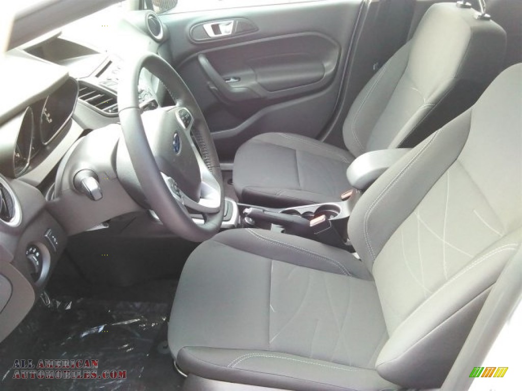 2016 Fiesta SE Hatchback - Oxford White / Charcoal Black photo #19
