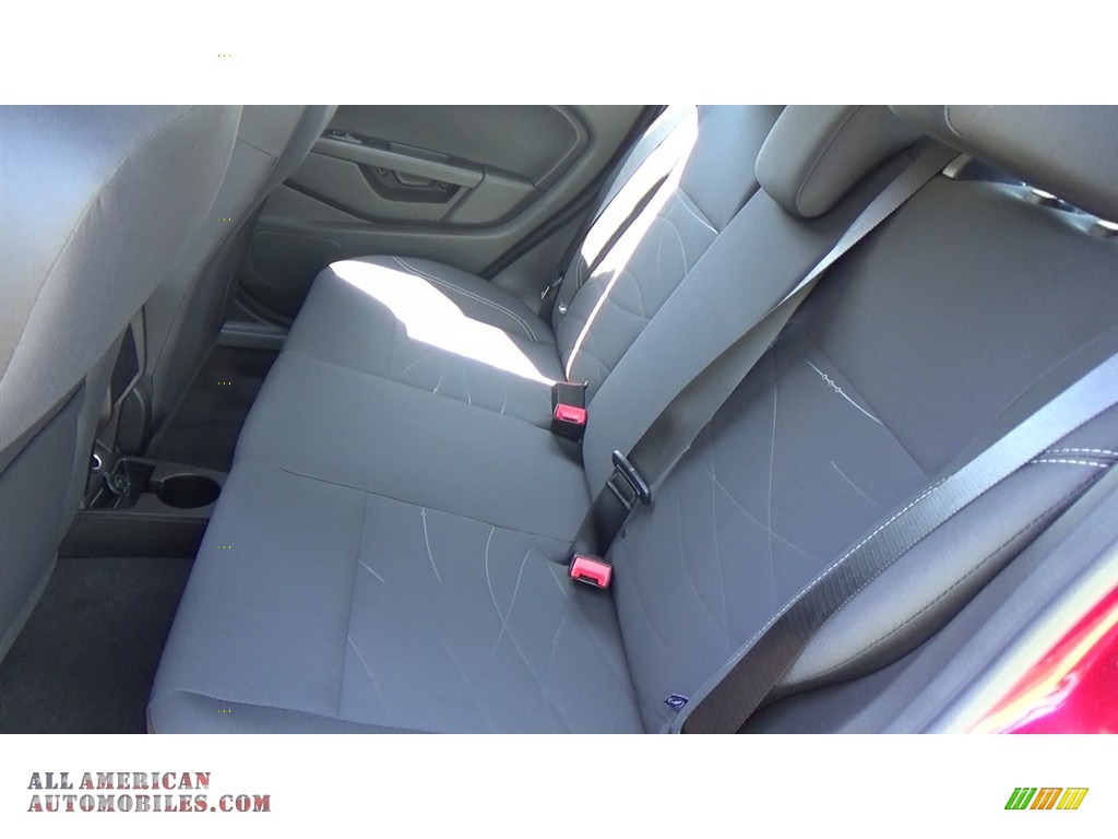 2016 Fiesta SE Hatchback - Ruby Red Metallic / Charcoal Black photo #19