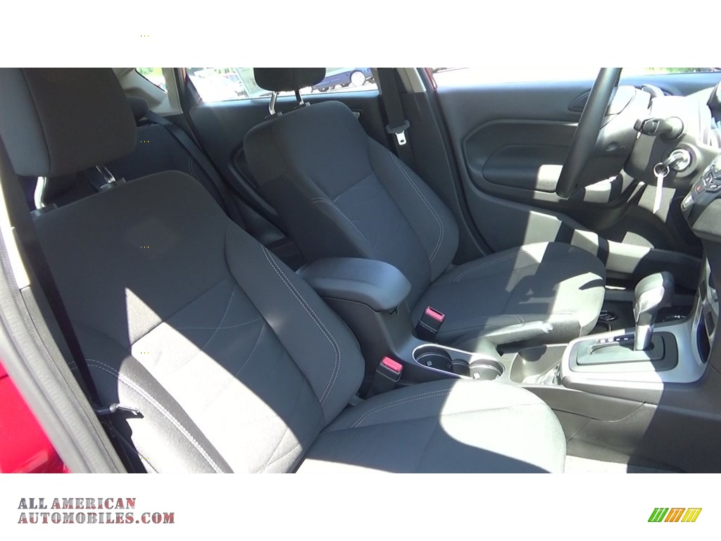 2016 Fiesta SE Hatchback - Ruby Red Metallic / Charcoal Black photo #25