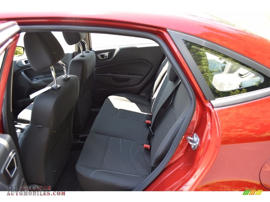 2016 Fiesta SE Sedan - Ruby Red Metallic / Charcoal Black photo #20