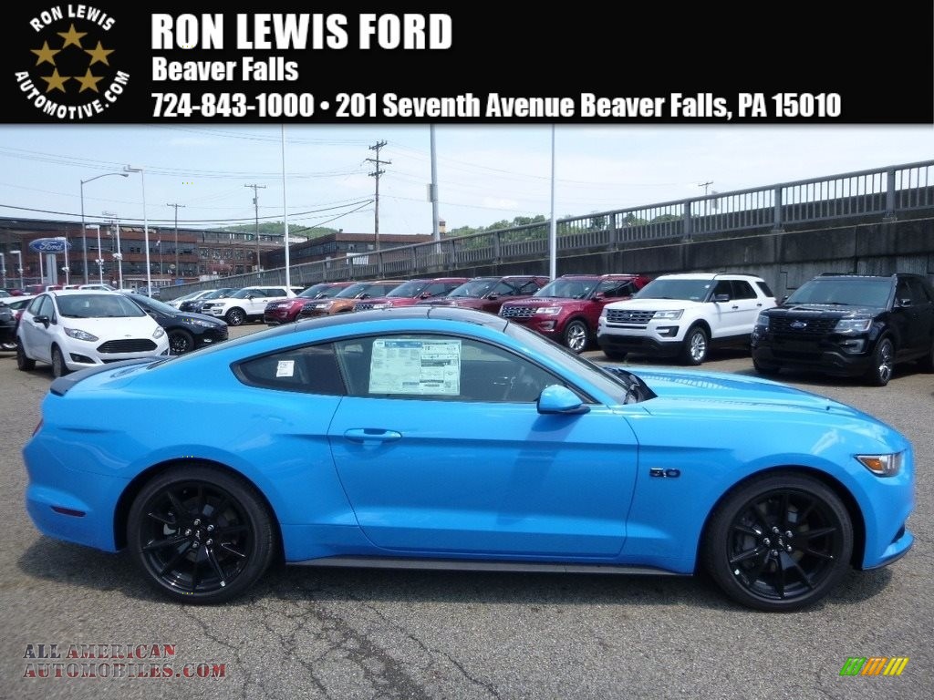 Grabber Blue / Ebony Ford Mustang GT Coupe