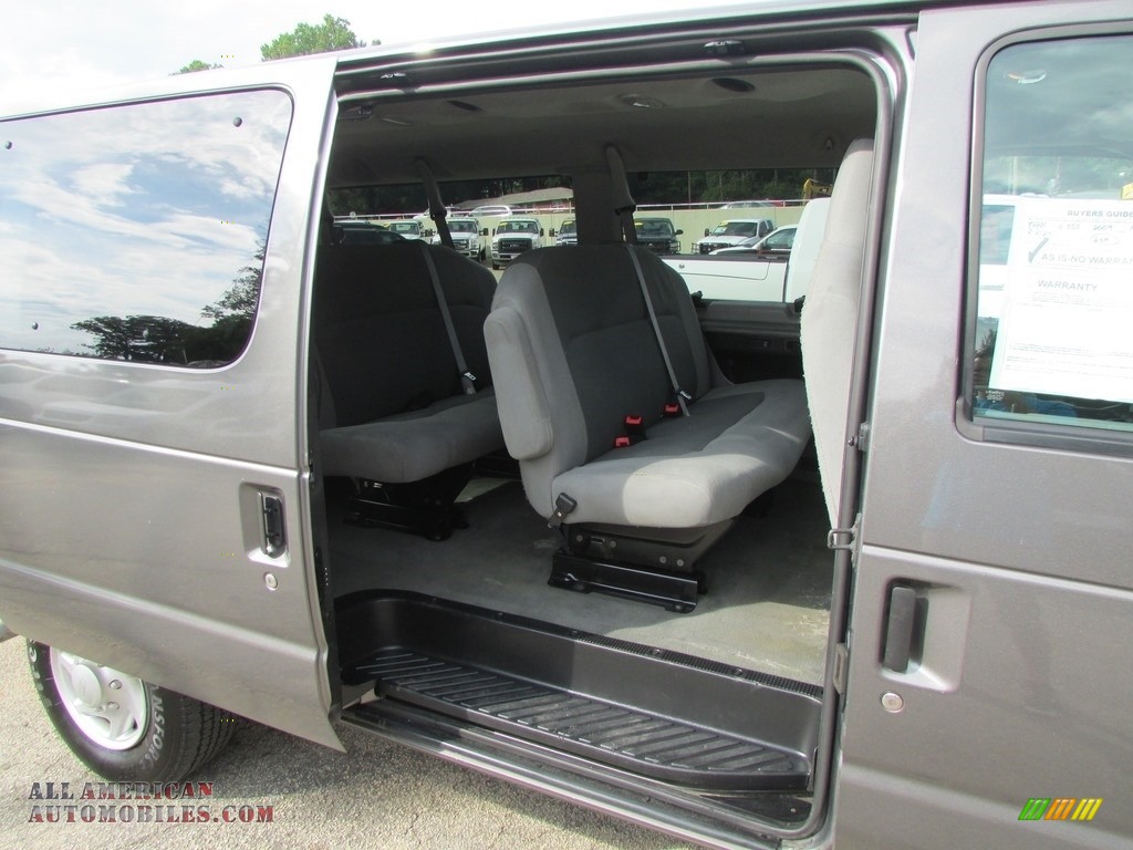 2009 E Series Van E350 Super Duty XLT Extended Passenger - Sterling Grey Metallic / Medium Flint photo #32