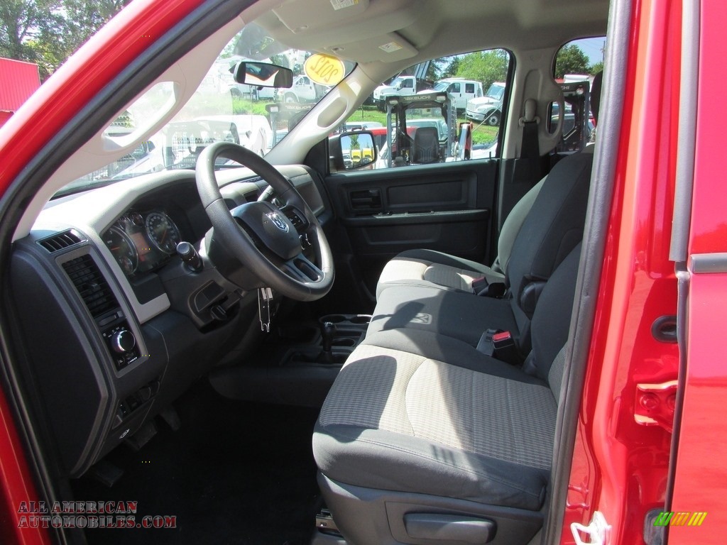 2012 Ram 2500 HD ST Crew Cab 4x4 - Bright Red / Dark Slate/Medium Graystone photo #20