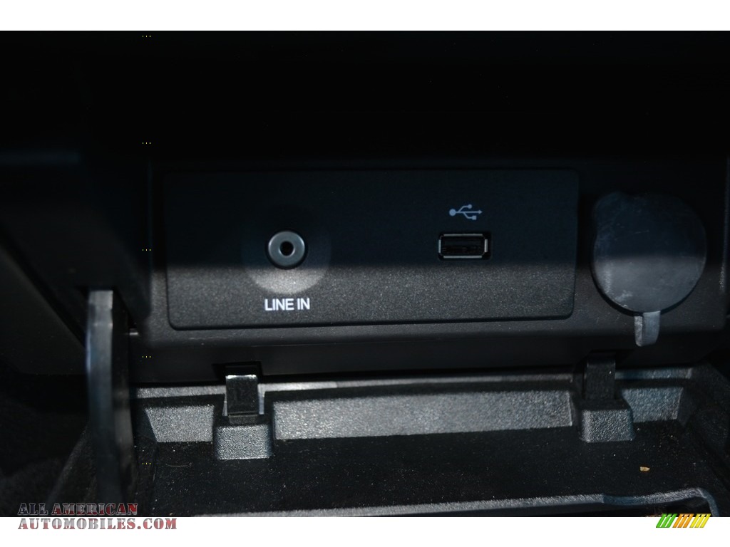 2014 F150 XLT SuperCrew - Tuxedo Black / Steel Grey photo #18