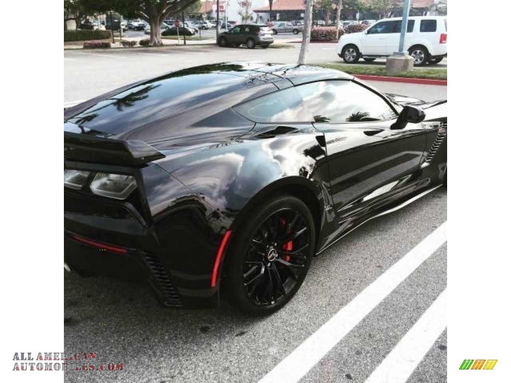 2015 Corvette Z06 Coupe - Black / Adrenaline Red photo #3