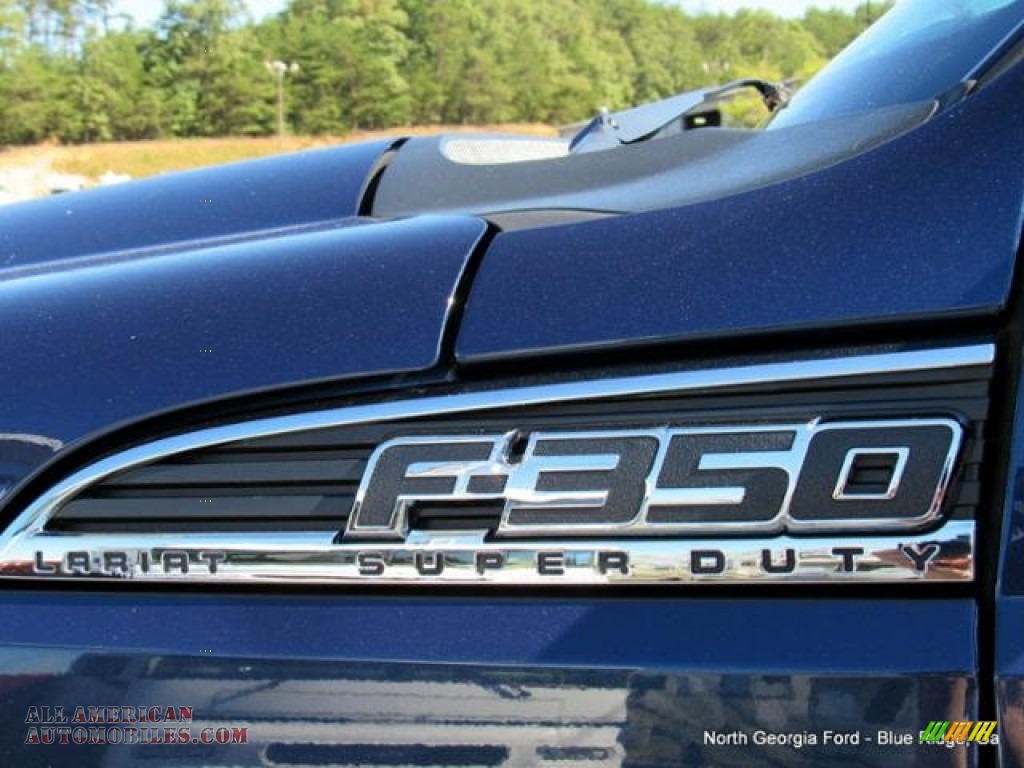 2015 F350 Super Duty Lariat Super Cab 4x4 - Blue Jeans / Black photo #35