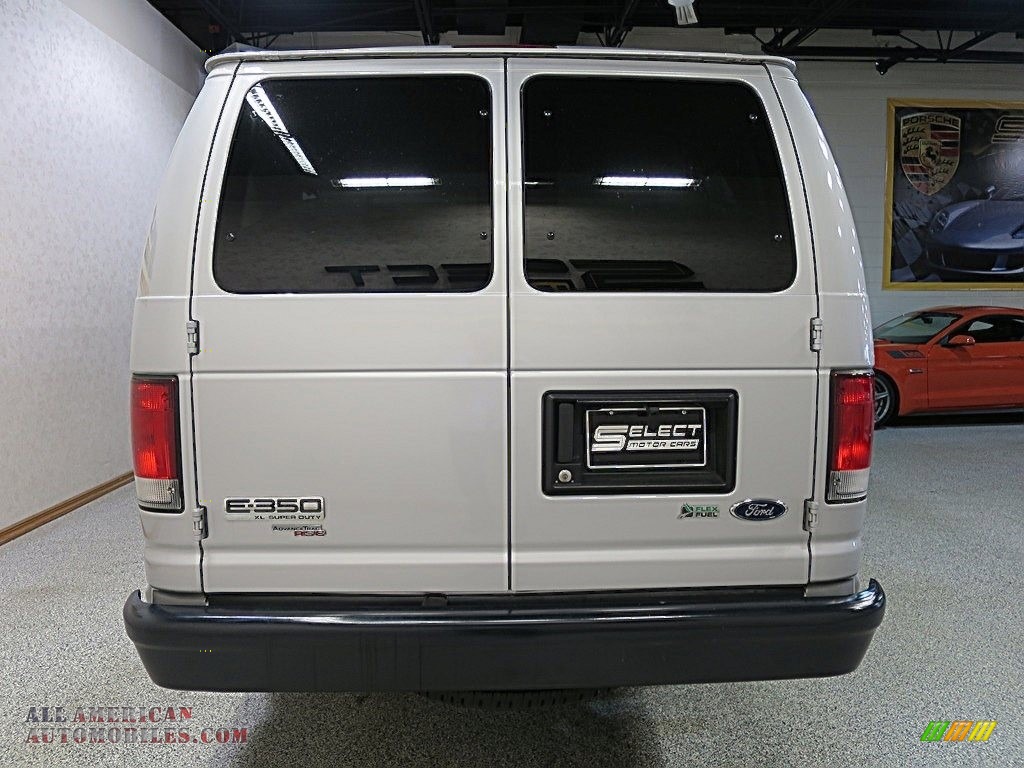 2013 E Series Van E350 XL Extended Passenger - Ingot Silver Metallic / Medium Flint photo #6