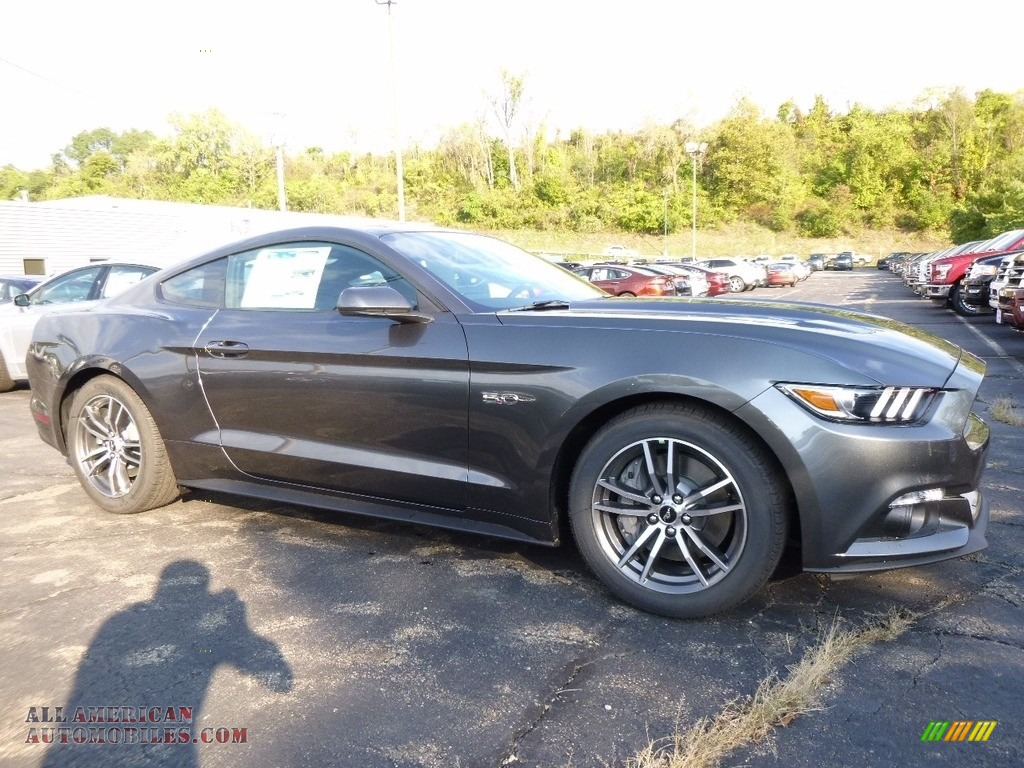 Magnetic / Ebony Ford Mustang GT Coupe