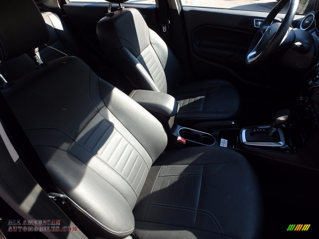 2016 Fiesta Titanium Hatchback - Shadow Black / Charcoal Black photo #11