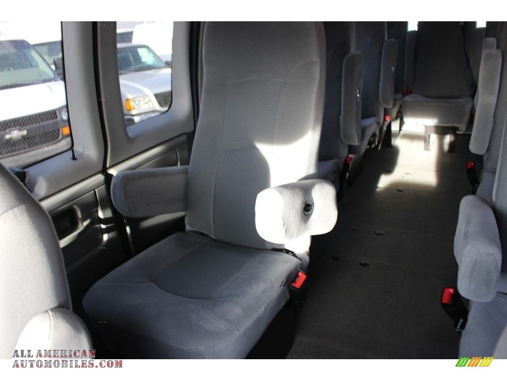 2013 E Series Van E350 XLT Extended Passenger - Oxford White / Medium Flint photo #5