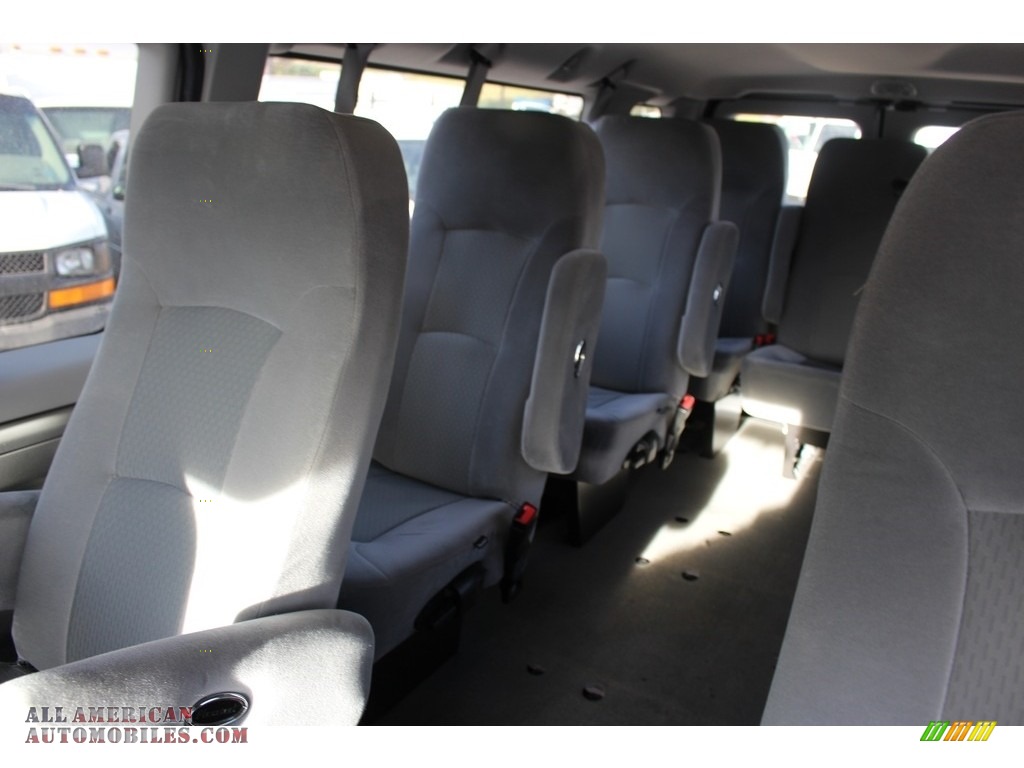 2013 E Series Van E350 XLT Extended Passenger - Oxford White / Medium Flint photo #37