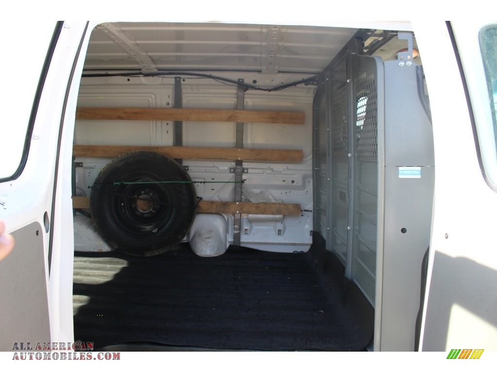 2012 E Series Van E250 Cargo - Oxford White / Medium Flint photo #24