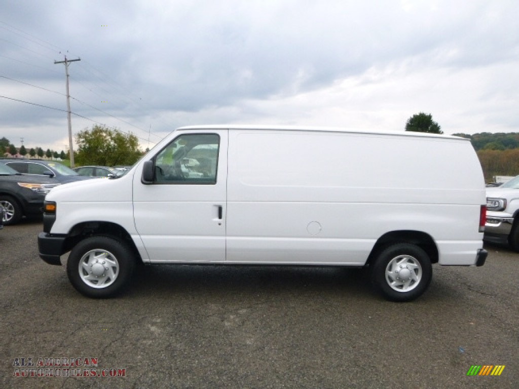 2014 E-Series Van E150 Cargo Van - Oxford White / Medium Flint photo #3