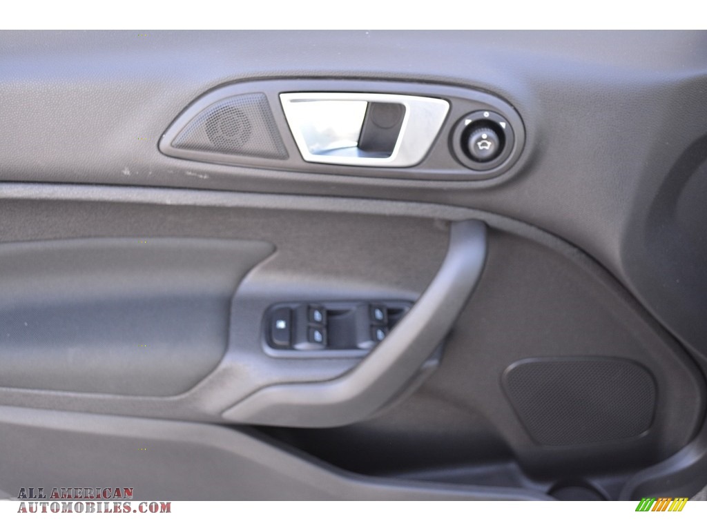 2014 Fiesta SE Sedan - Storm Gray / Charcoal Black photo #8