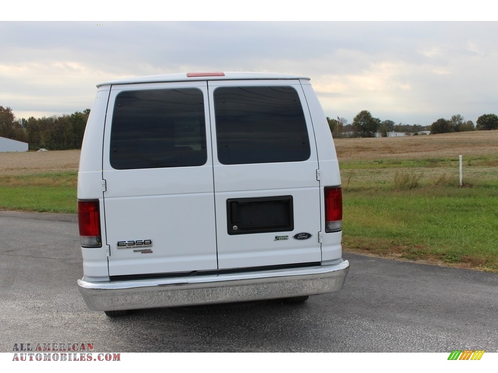 2013 E Series Van E350 XLT Extended Passenger - Oxford White / Medium Flint photo #19