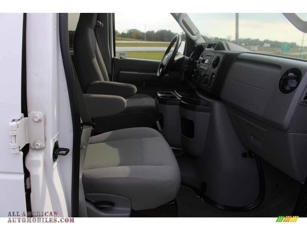 2013 E Series Van E350 XLT Extended Passenger - Oxford White / Medium Flint photo #40
