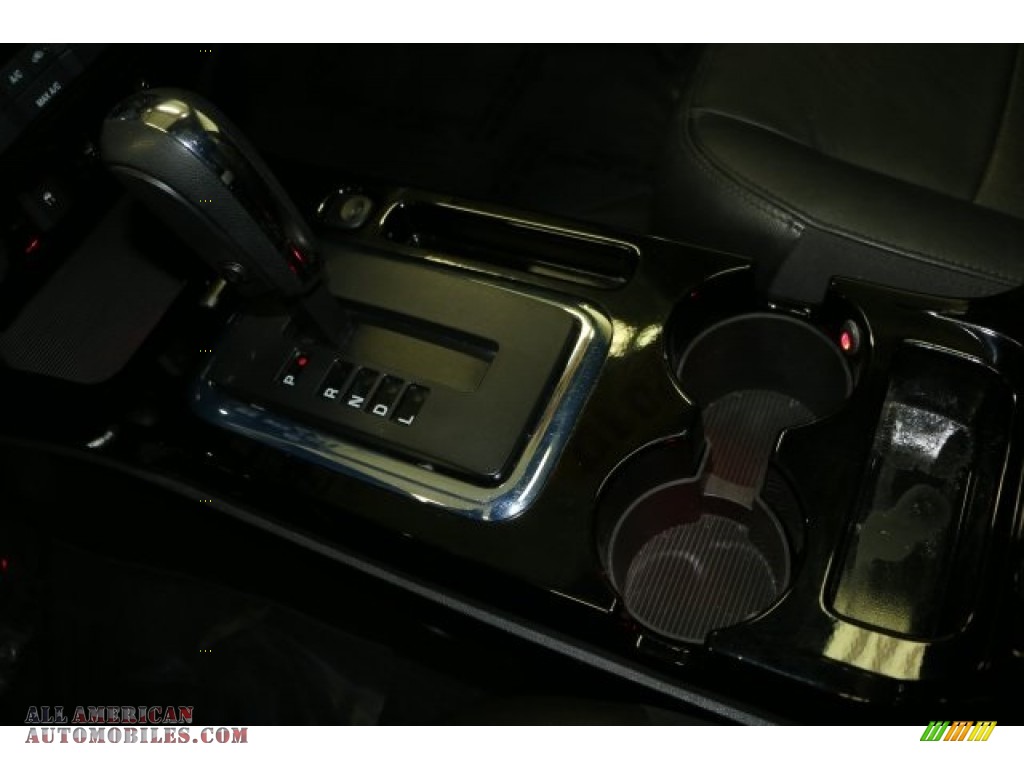 2010 Escape Limited V6 4WD - Ingot Silver Metallic / Charcoal Black photo #19