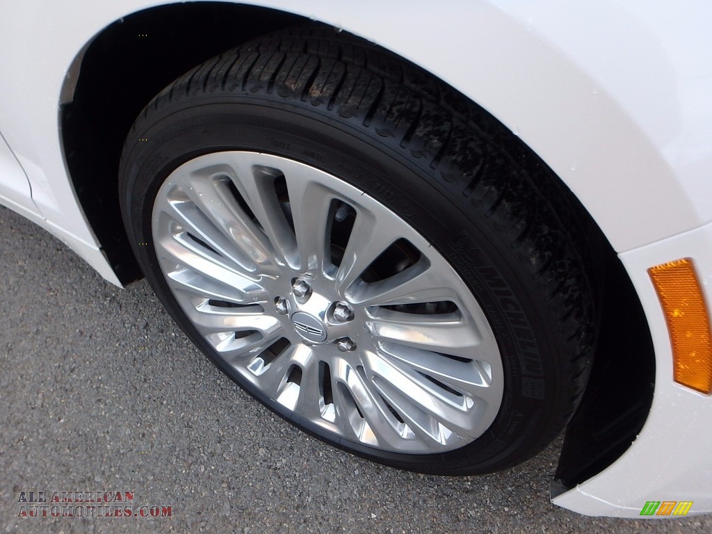 2013 MKZ 2.0L EcoBoost AWD - White Platinum / Charcoal Black photo #9