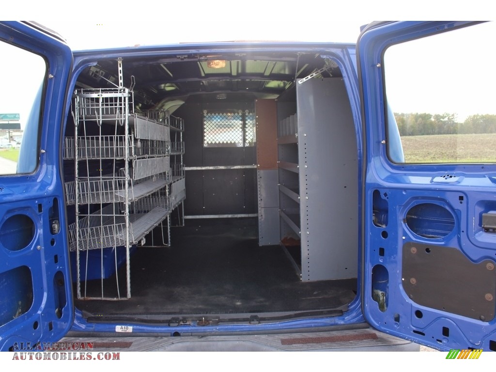 2004 E Series Van E250 Commercial - True Blue Metallic / Medium Flint photo #3