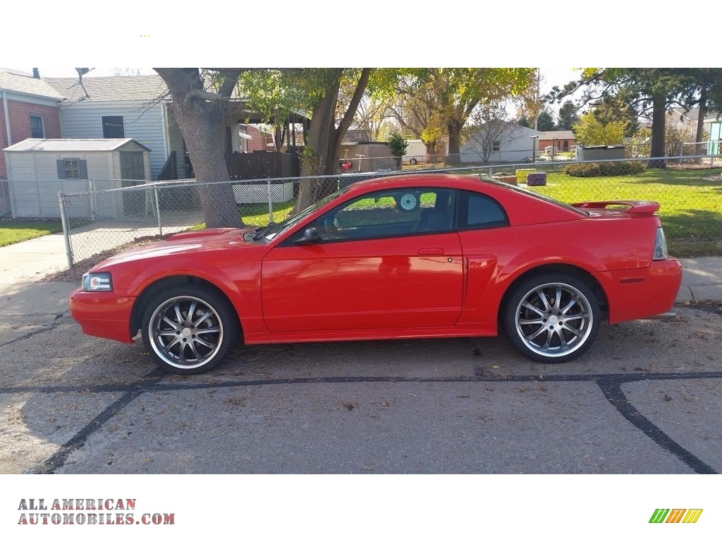 2001 Mustang GT Coupe - Performance Red / Medium Graphite photo #3