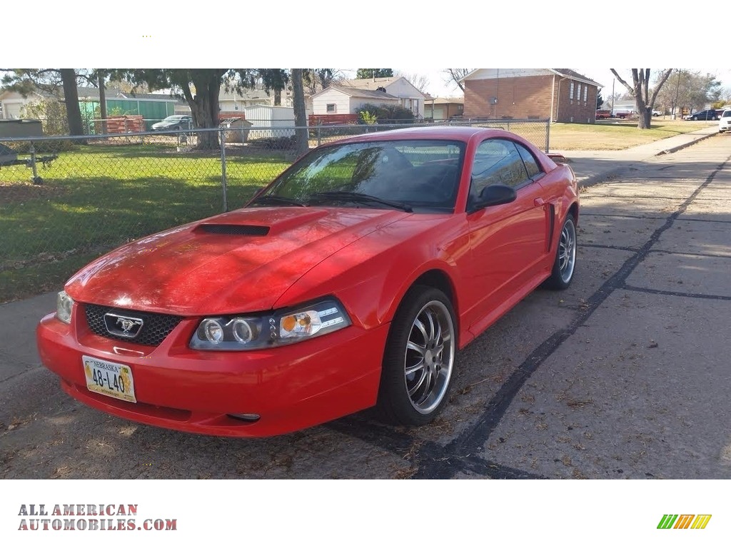 2001 Mustang GT Coupe - Performance Red / Medium Graphite photo #5