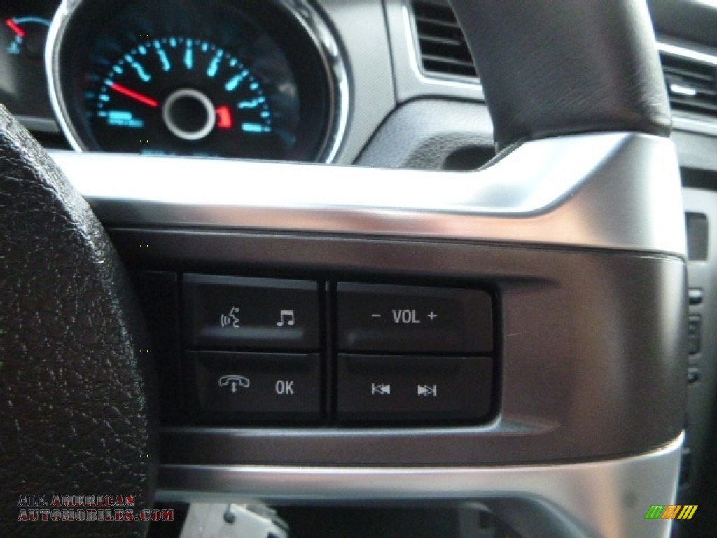 2014 Mustang V6 Premium Convertible - Ingot Silver / Charcoal Black photo #23
