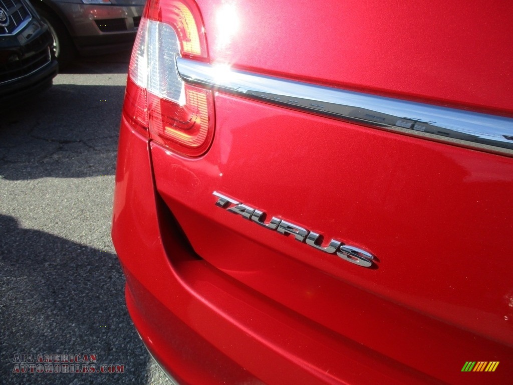 2011 Taurus SEL AWD - Red Candy / Charcoal Black photo #25