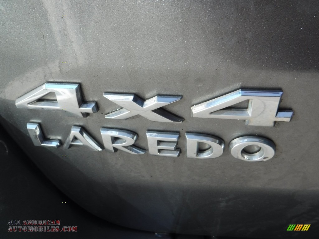 2012 Grand Cherokee Laredo 4x4 - Mineral Gray Metallic / Black photo #9