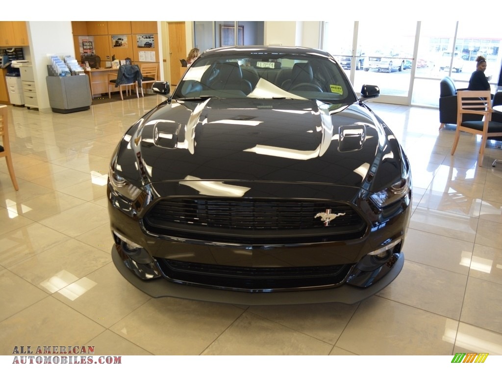 2017 Mustang GT California Speical Coupe - Shadow Black / California Special Ebony Leather/Miko Suede photo #4