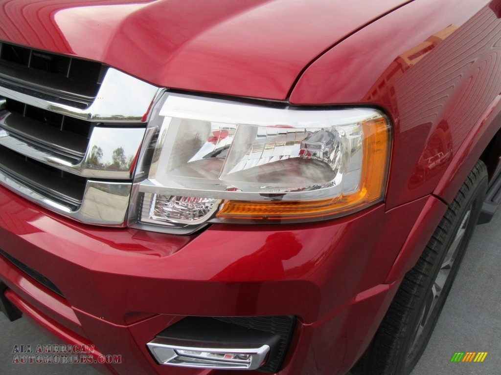 2017 Expedition XLT - Ruby Red / Ebony photo #9