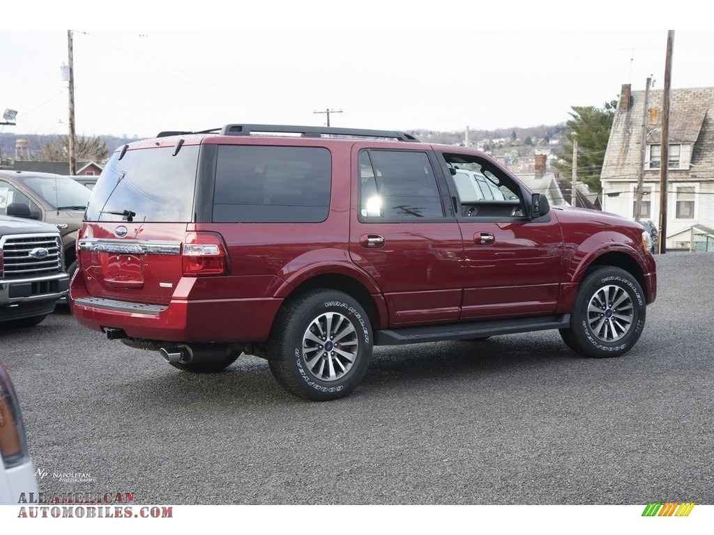 2017 Expedition XLT 4x4 - Ruby Red / Ebony photo #4