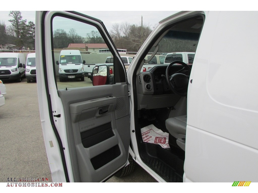 2012 E Series Van E250 Cargo - Oxford White / Medium Flint photo #17