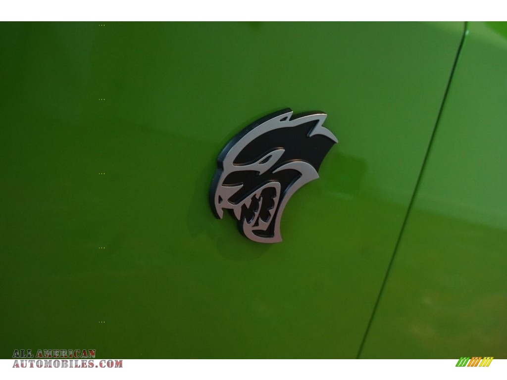 2017 Challenger SRT Hellcat - Green Go / Black photo #5