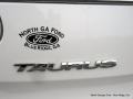 Ford Taurus Limited White Platinum Tri-Coat photo #41