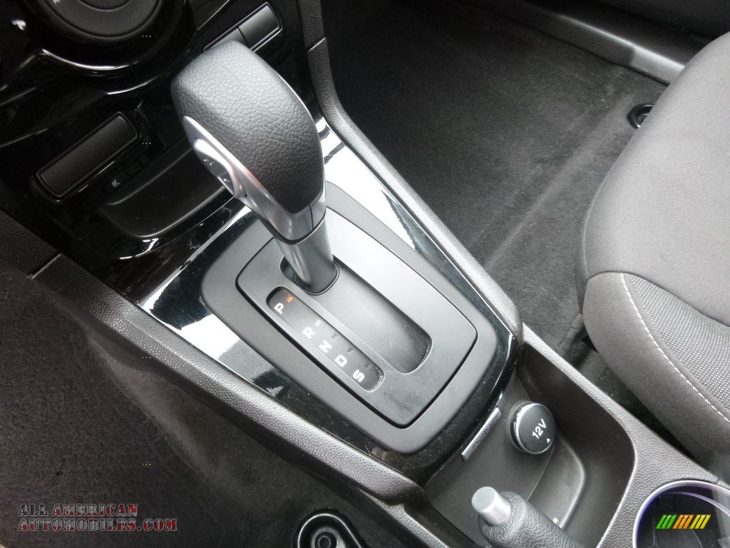 2016 Fiesta SE Hatchback - Ingot Silver Metallic / Charcoal Black photo #18