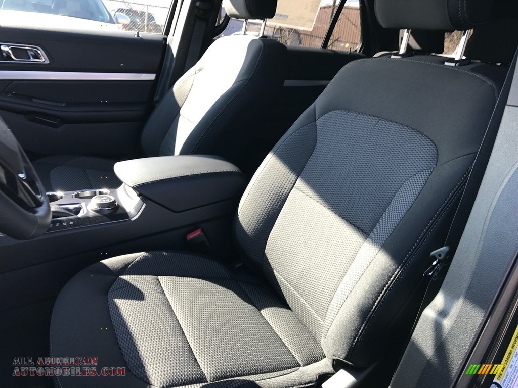 2017 Explorer XLT 4WD - Smoked Quartz / Ebony Black photo #9