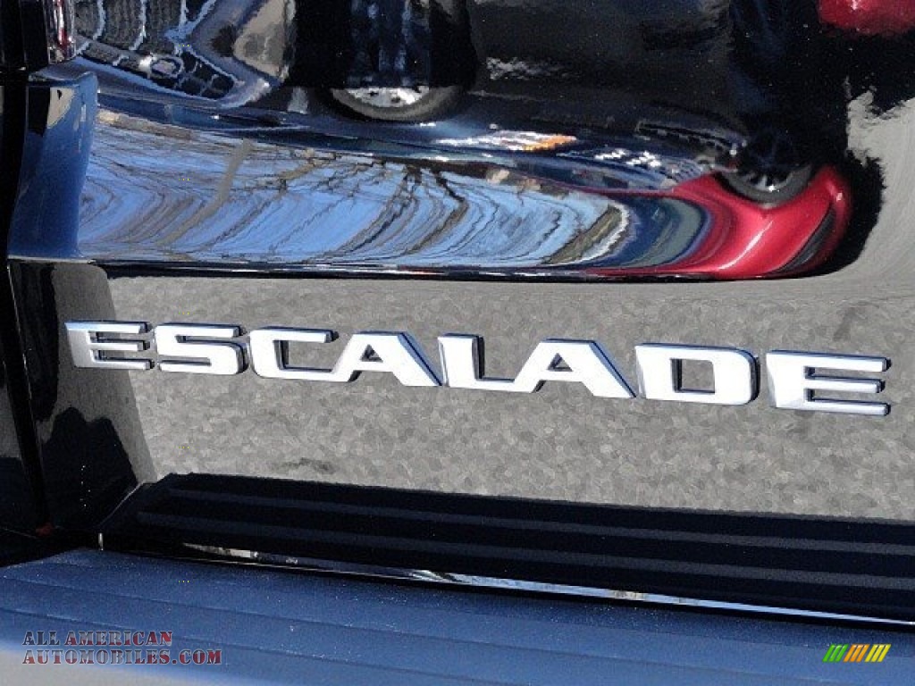 2017 Escalade Luxury 4WD - Black Raven / Shale/Cocoa Accents photo #34