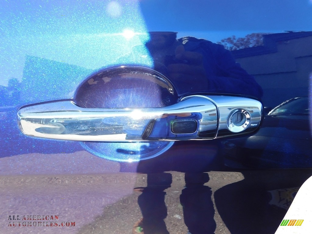 2011 Explorer Limited 4WD - Kona Blue Metallic / Charcoal Black photo #11