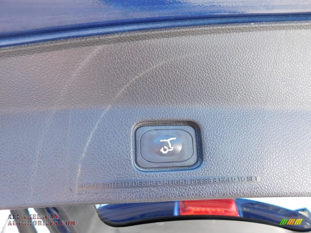 2011 Explorer Limited 4WD - Kona Blue Metallic / Charcoal Black photo #44