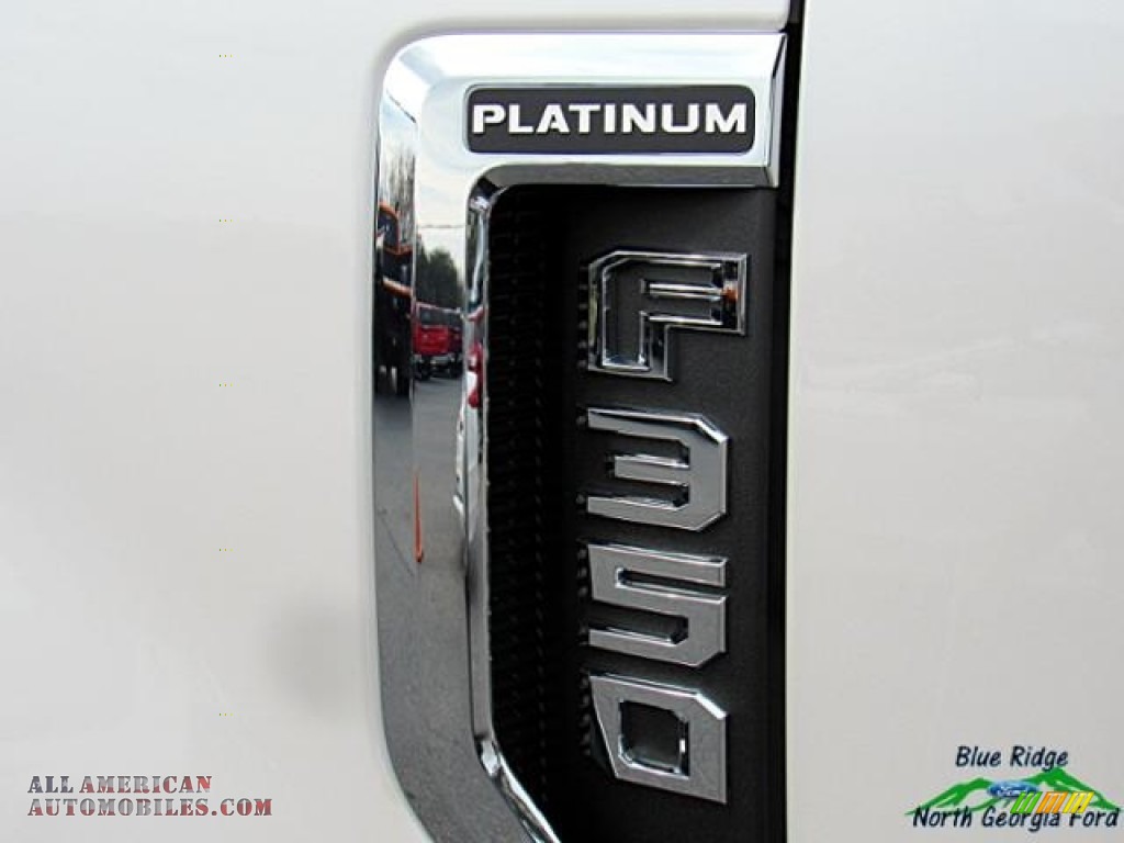 2017 F350 Super Duty Platinum Crew Cab 4x4 - White Platinum / Brunello photo #37