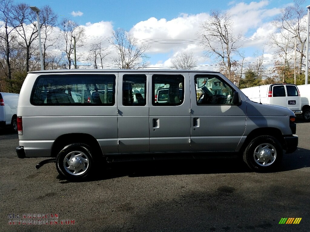 2013 E Series Van E350 XL Passenger - Ingot Silver Metallic / Medium Flint photo #5