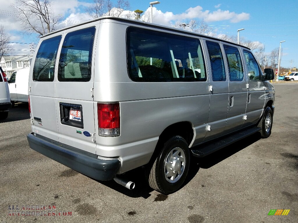 2013 E Series Van E350 XL Passenger - Ingot Silver Metallic / Medium Flint photo #14