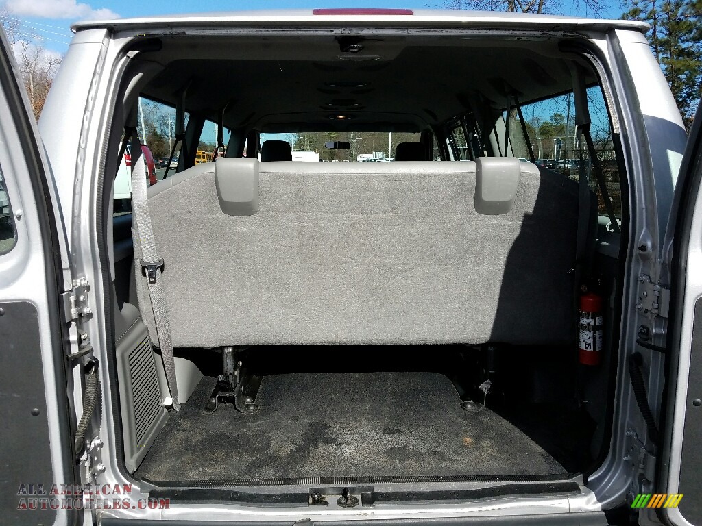 2013 E Series Van E350 XL Passenger - Ingot Silver Metallic / Medium Flint photo #17