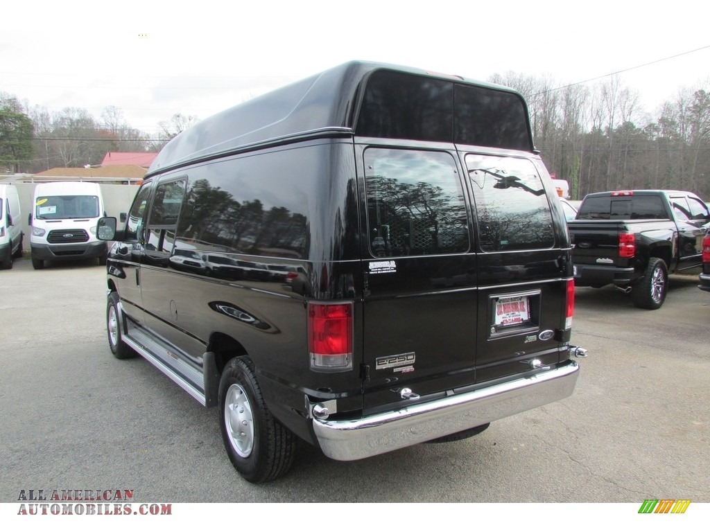 2013 E Series Van E250 Cargo - Black / Medium Flint photo #9