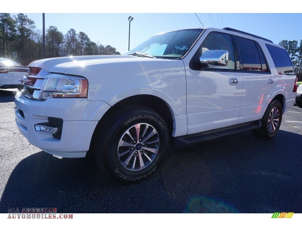 2016 Expedition XLT - Oxford White / Dune photo #3