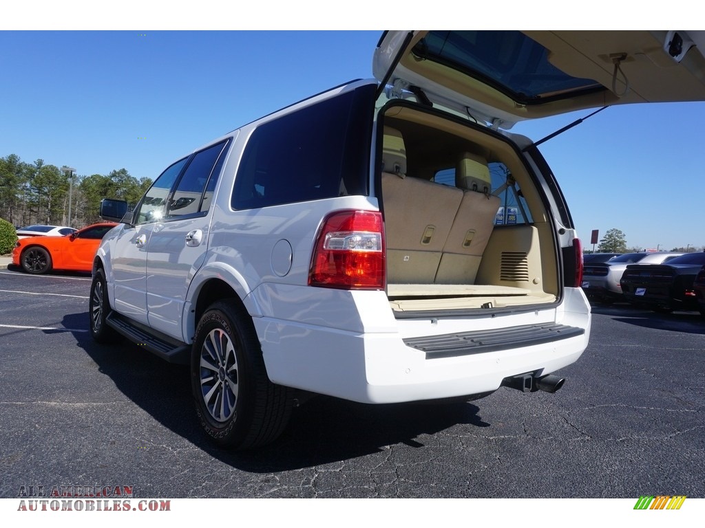 2016 Expedition XLT - Oxford White / Dune photo #18